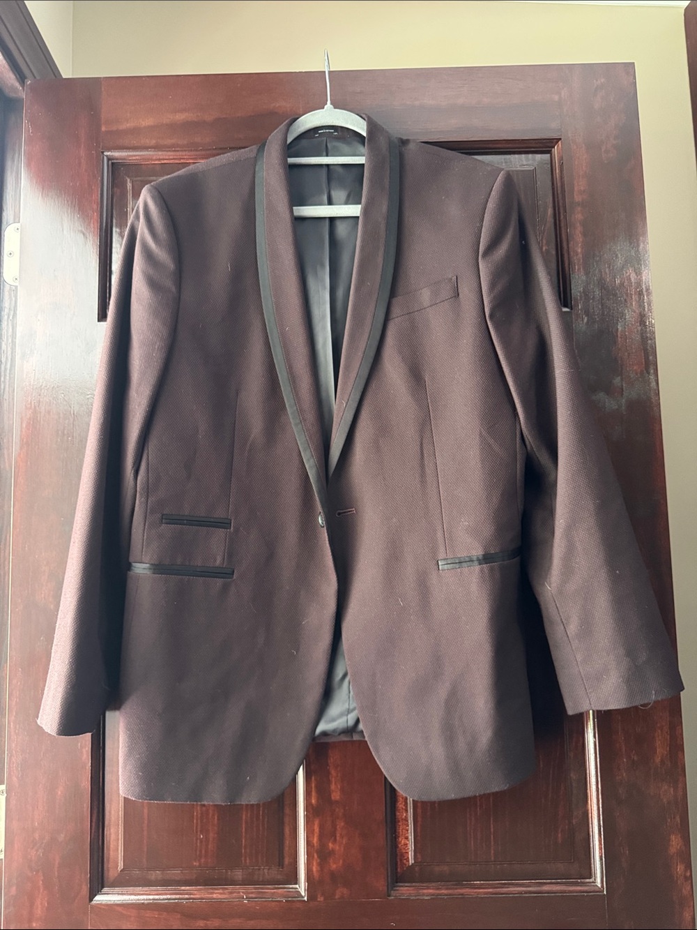 jf j.ferrar Plum Shawl Collar Sport Coat with Black Trim